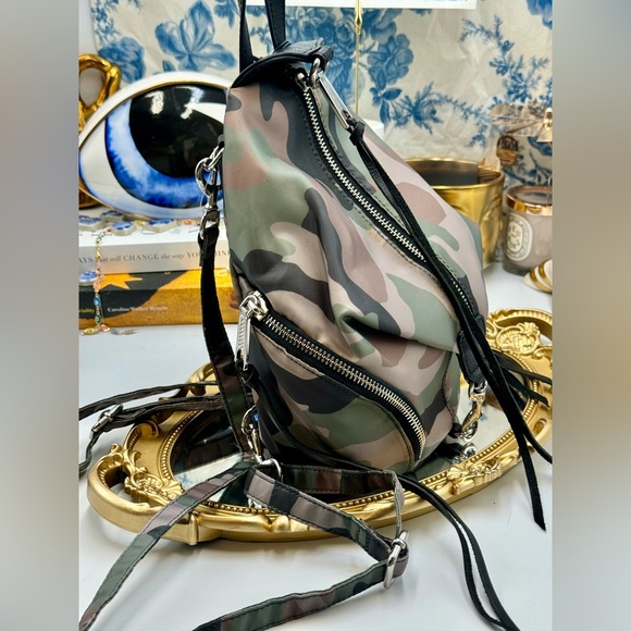 🆕 REBECCA MINKOFF 🧿 NWT Mini Julian Nylon Convertible Backpack - Camo *FLAWED* - Picture 3 of 15